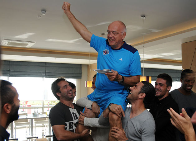 Jambor’a doğum günü kutlaması