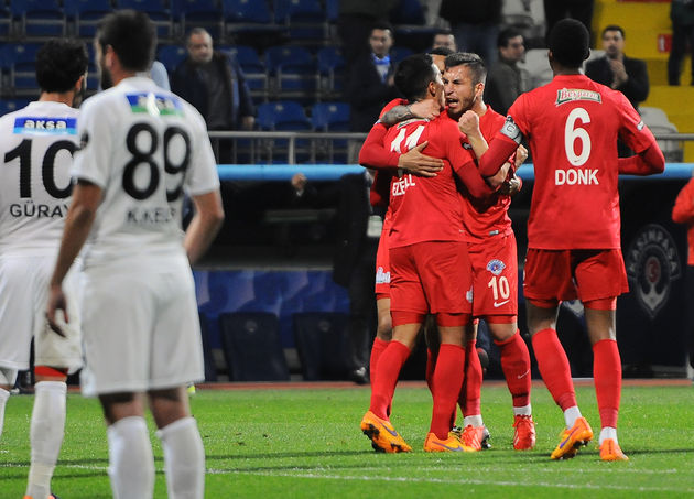 Kasımpaşa: 2 Akhisar Bld.Spor : 1