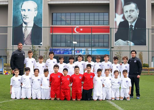 U-12 Takımımız namağlup şampiyon oldu
