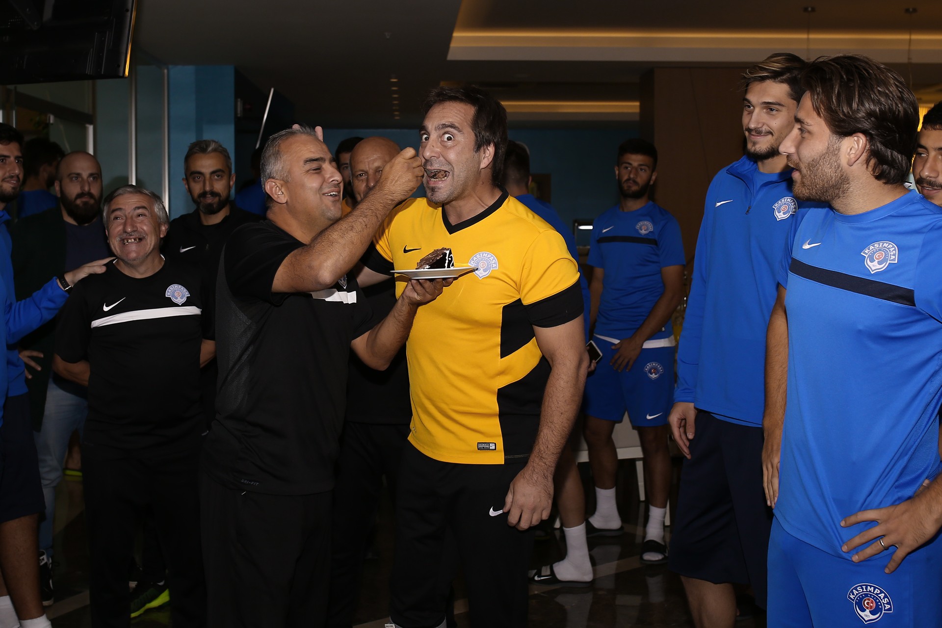 Marc’a doğum günü kutlaması