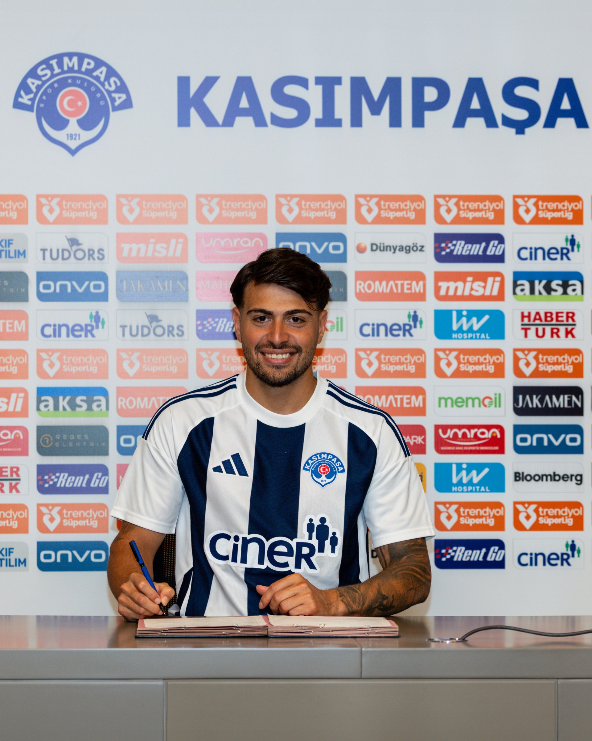 Ali Yavuz Kol Kasımpaşamızda