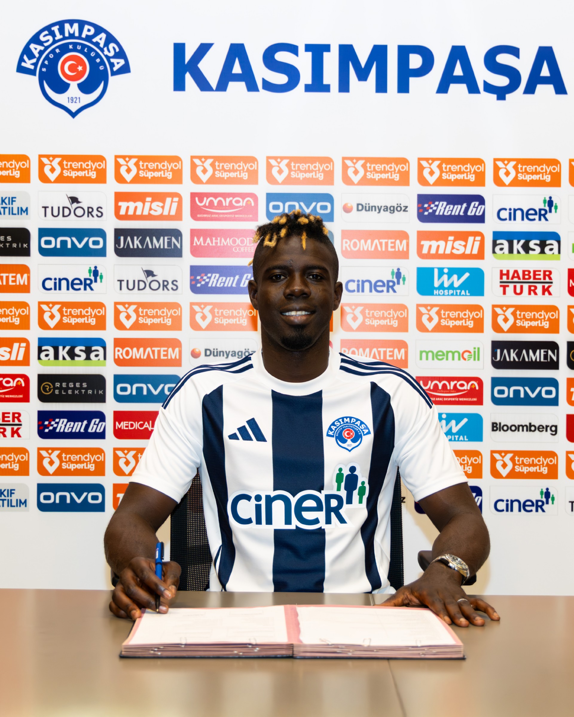 Pape Habib Guèye Kasımpaşamızda
