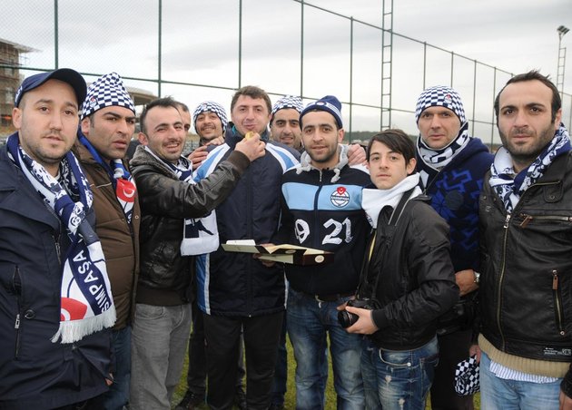 Taraftarımızdan Takımımıza destek
