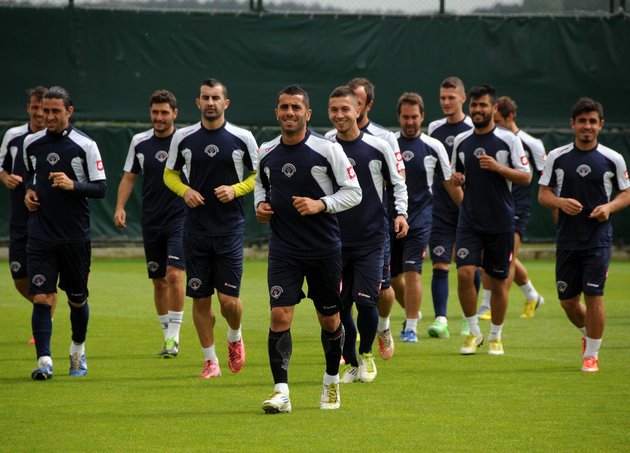 Takımımız kampa girdi